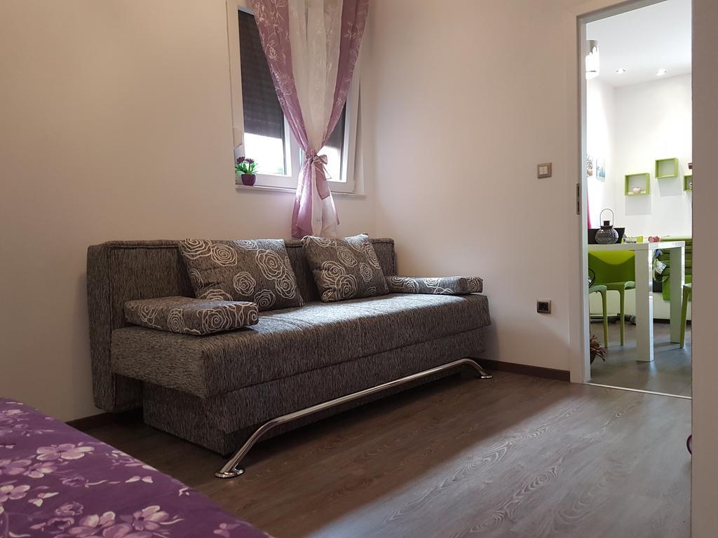 Apartment Adis Шибеник Экстерьер фото